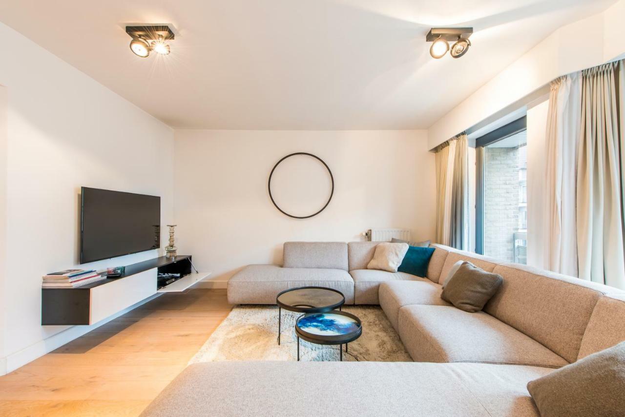 Ruim En Modern Appartement Te Knokke Nabij De Dijk Exteriör bild